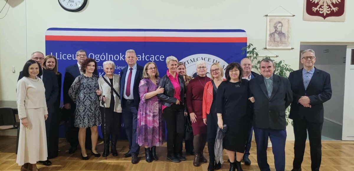 f78773a639e9c636c8fdb1477368211a