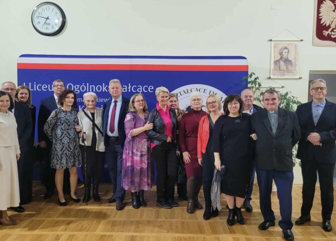 f78773a639e9c636c8fdb1477368211a